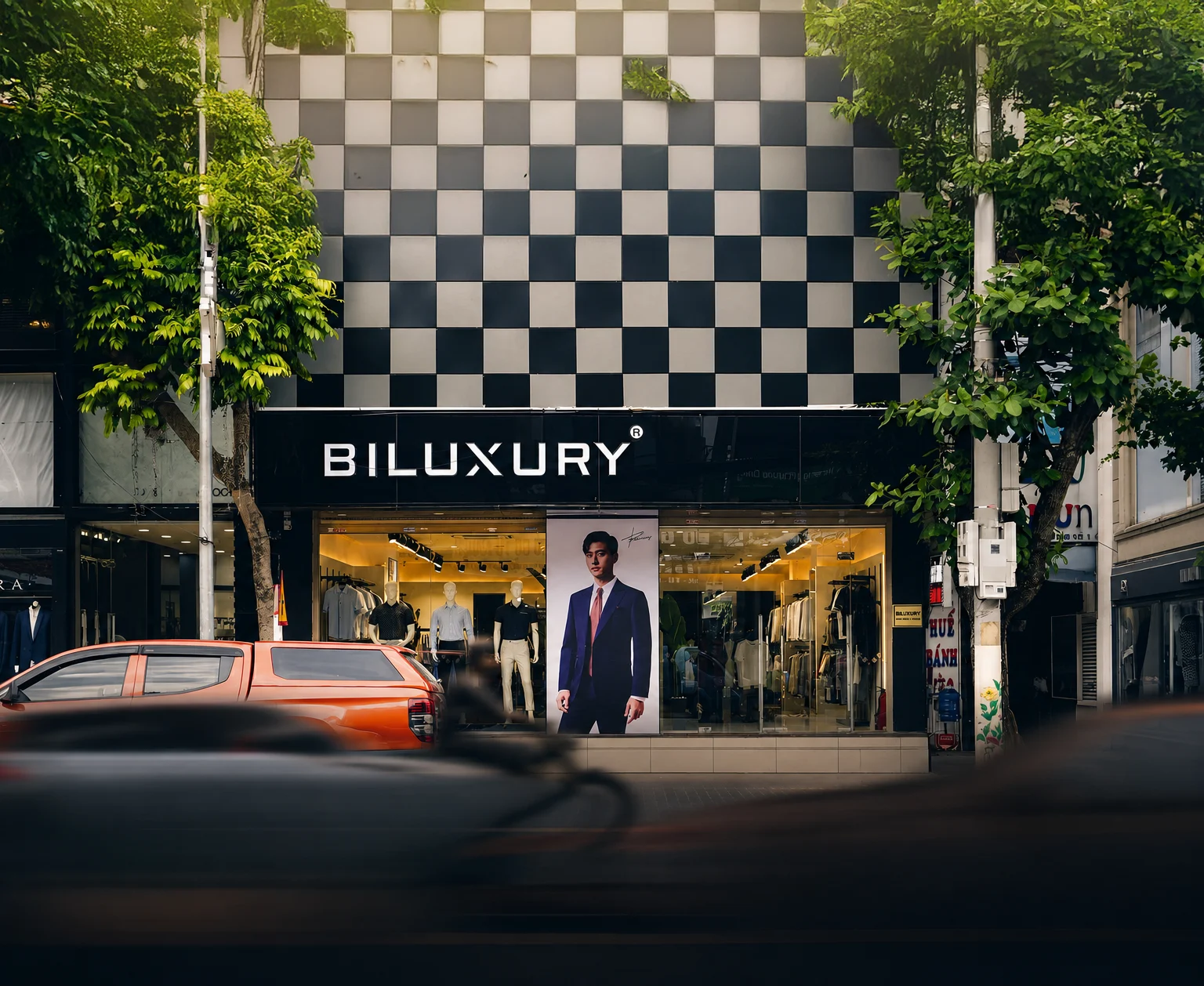 Biluxury storefront brand application